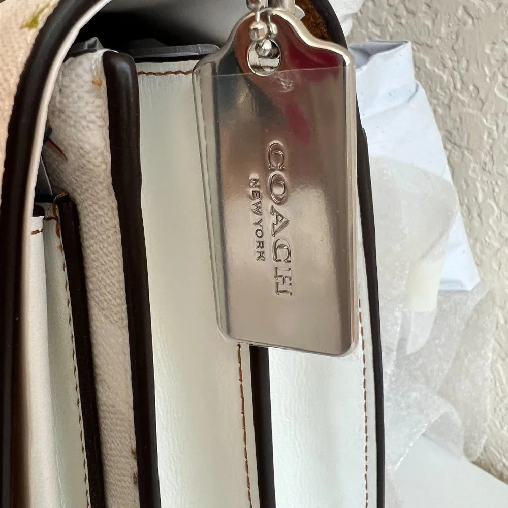 NWT COACH Klare Crossbody In Signature Canvas - Picture 7 of 8